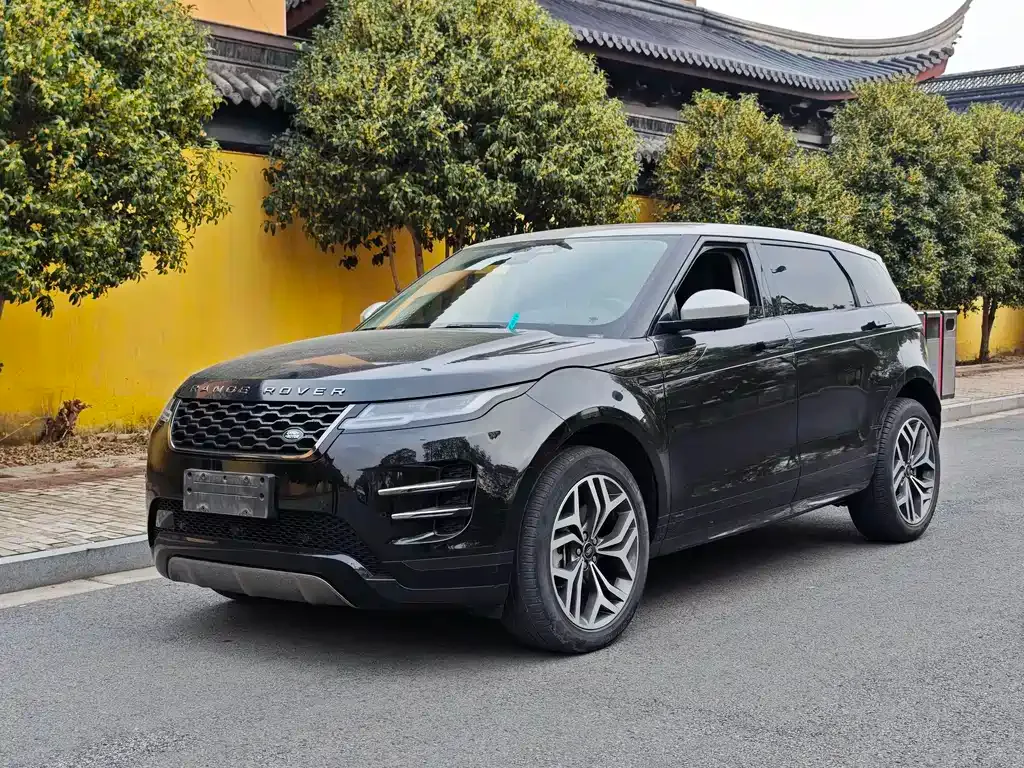 Land Rover Evoque — фото 1