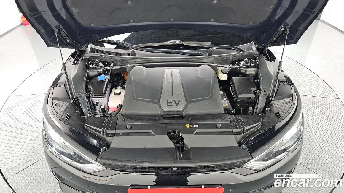 Kia EV6 — фото 6