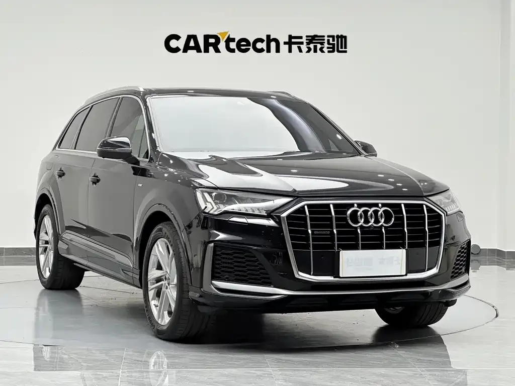 Audi Q7 — фото 3