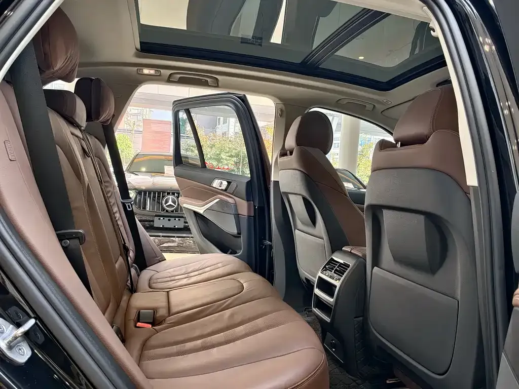 BMW X5 (Import) — фото 10