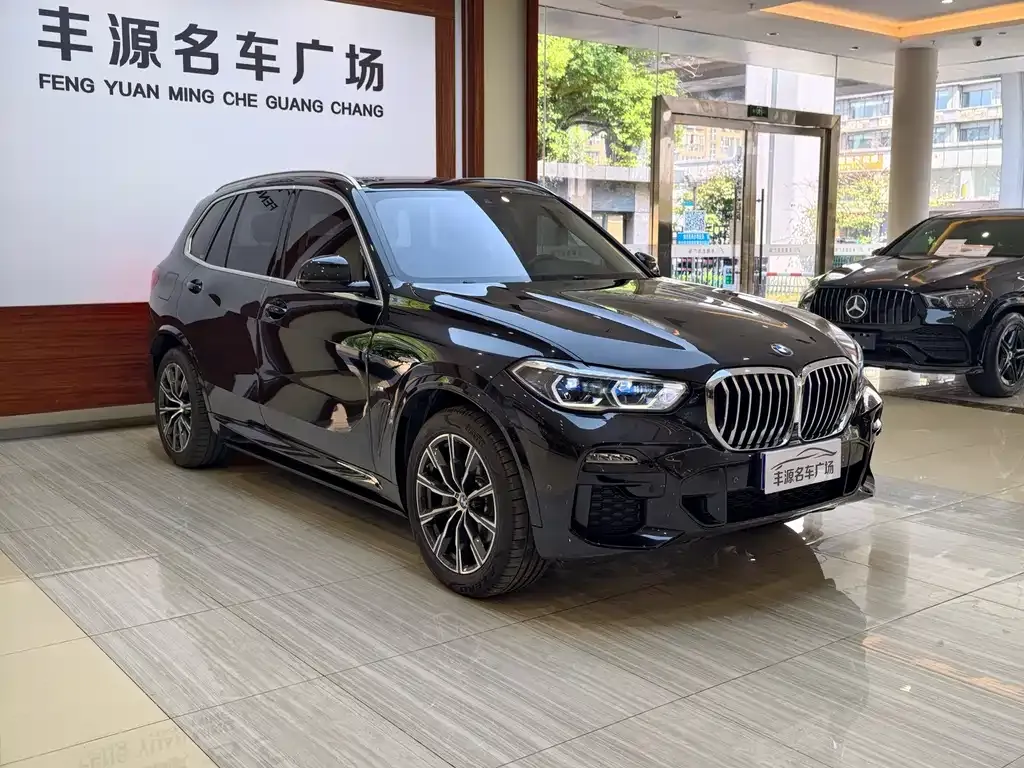 BMW X5 (Import) — фото 3