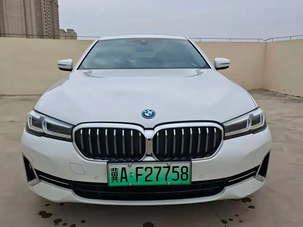 BMW 5 Series New Energy — фото 2