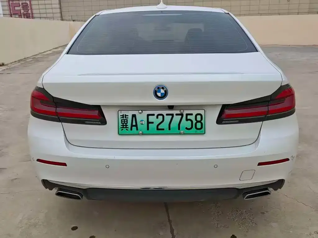 BMW 5 Series New Energy — фото 5