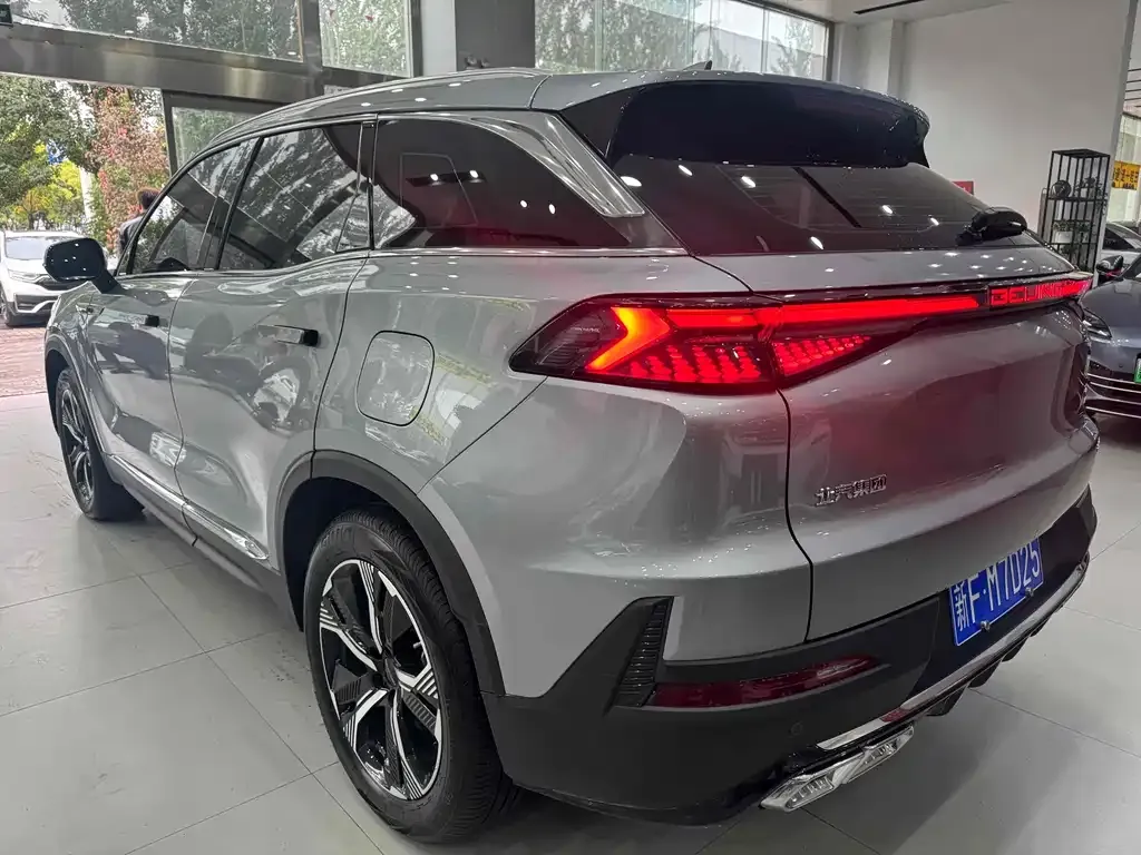 BAIC X7 — фото 7