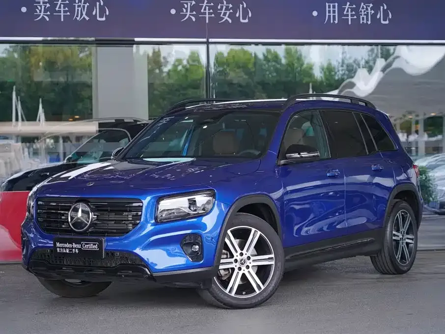 Mercedes-Benz GLB — фото 2