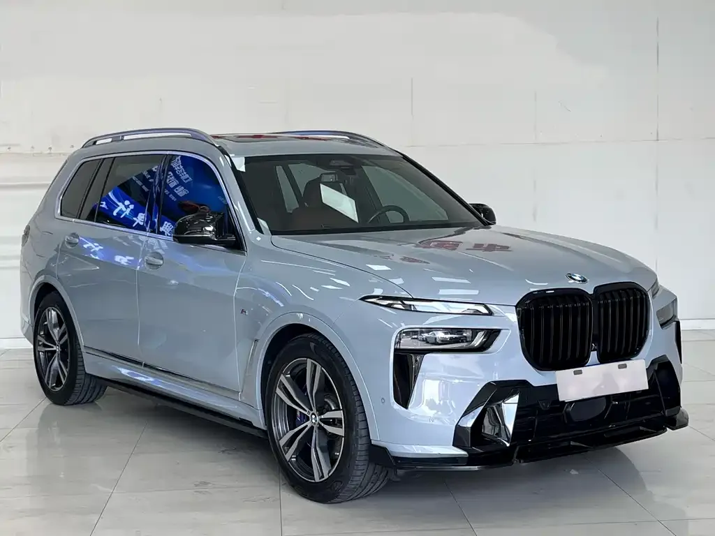 BMW X7 — фото 3