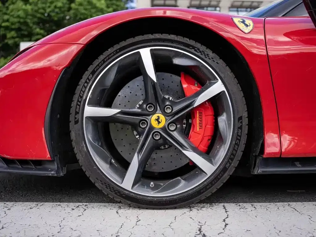 Ferrari SF90 — фото 5