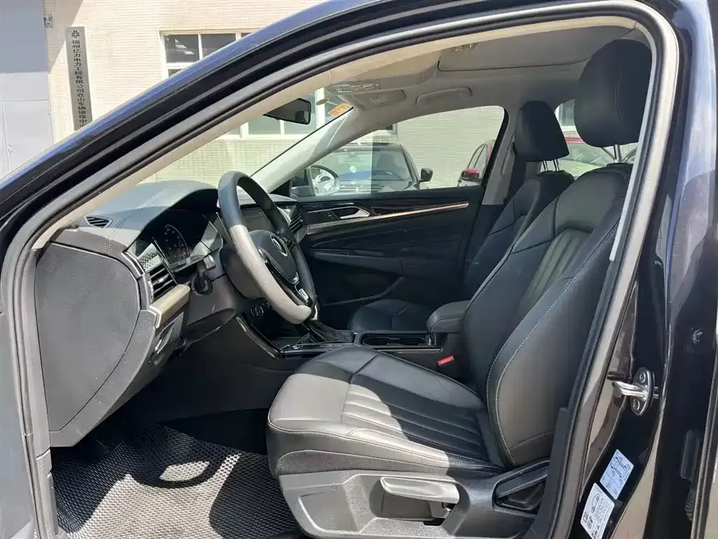 Volkswagen Passat — фото 3