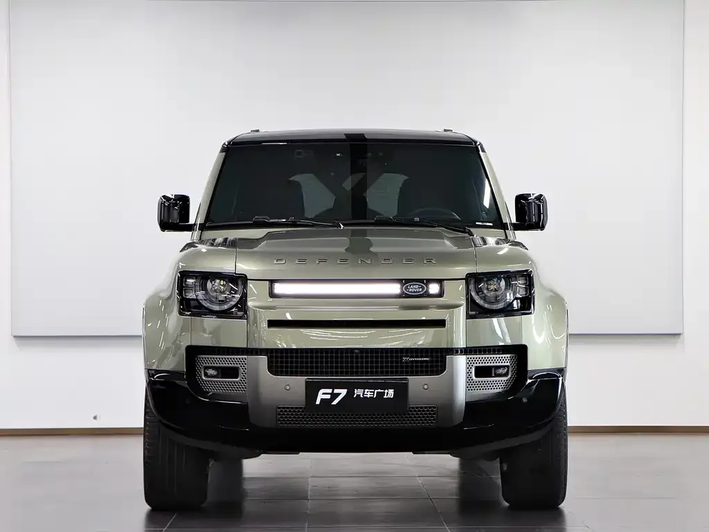 Land Rover Defender — фото 2