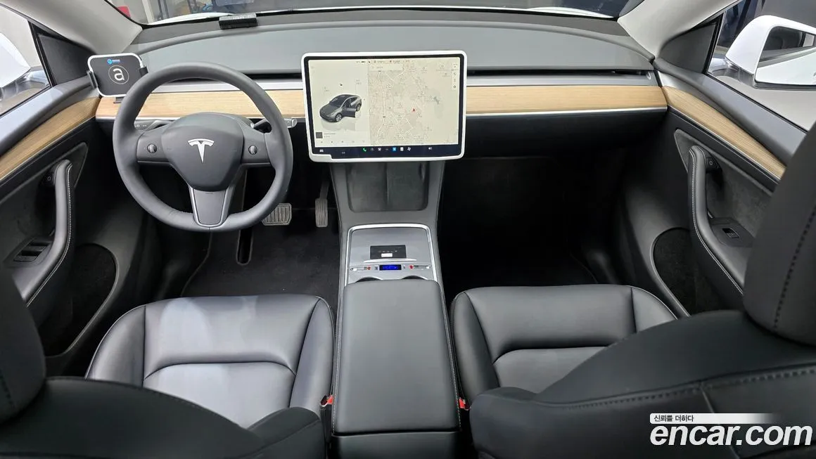 Tesla Model Y — фото 7
