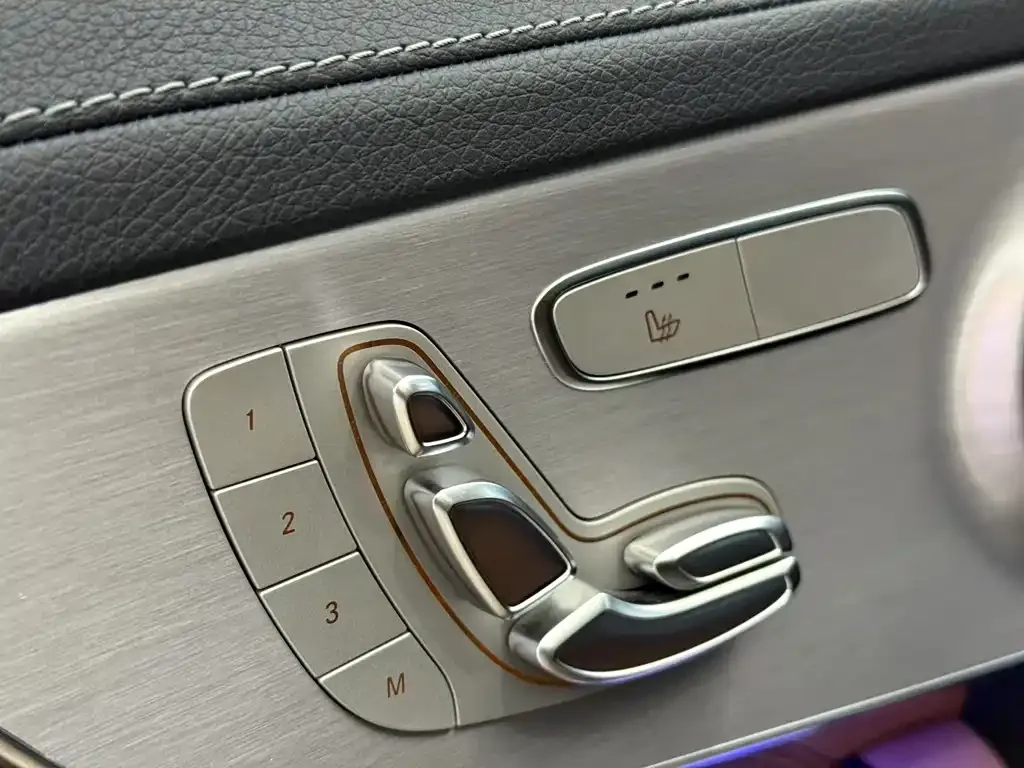 Mercedes-Benz C-Class (Import) — фото 9