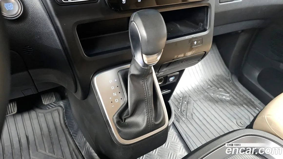 Hyundai Staria — фото 9