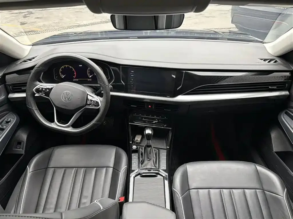 Volkswagen Passat — фото 8