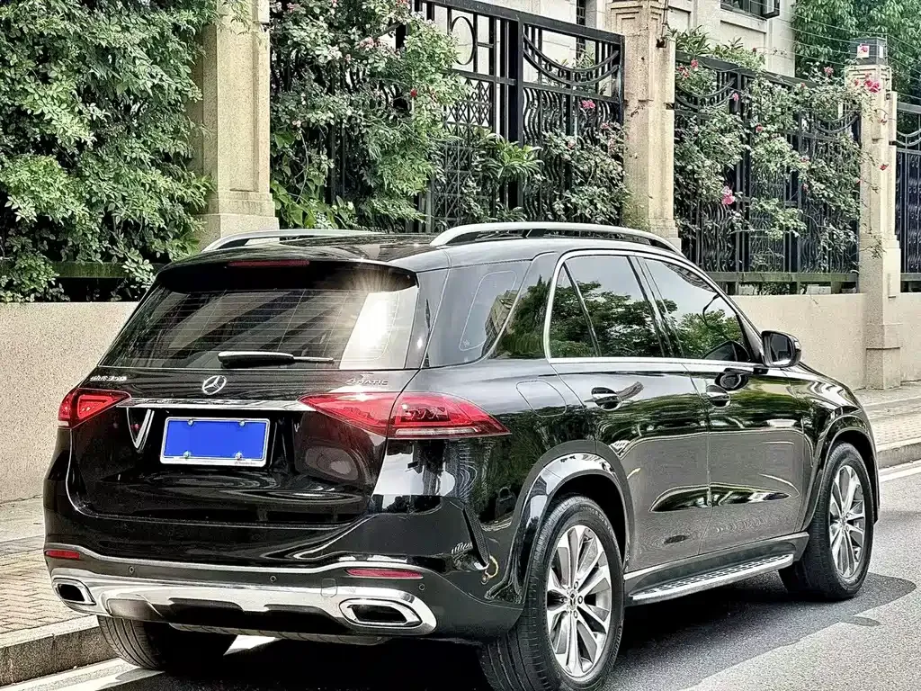 Mercedes-Benz GLE — фото 9