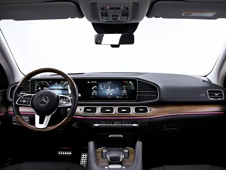 Mercedes-Benz GLS — фото 5