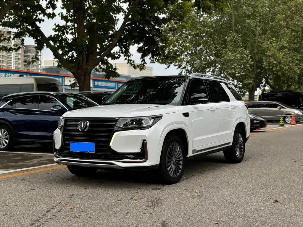 Changan CS95 — фото 1