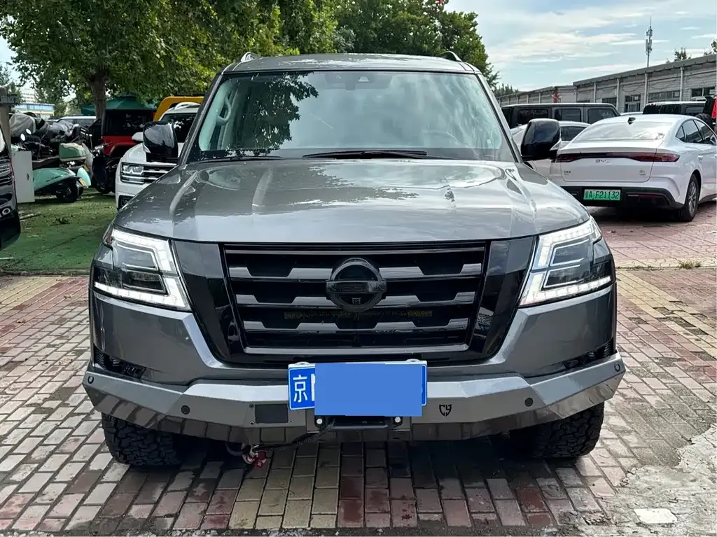 Nissan Patrol — фото 2