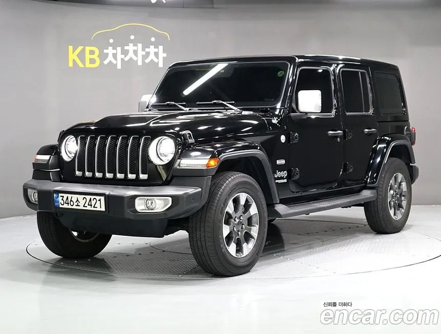 Jeep Wrangler — фото 1