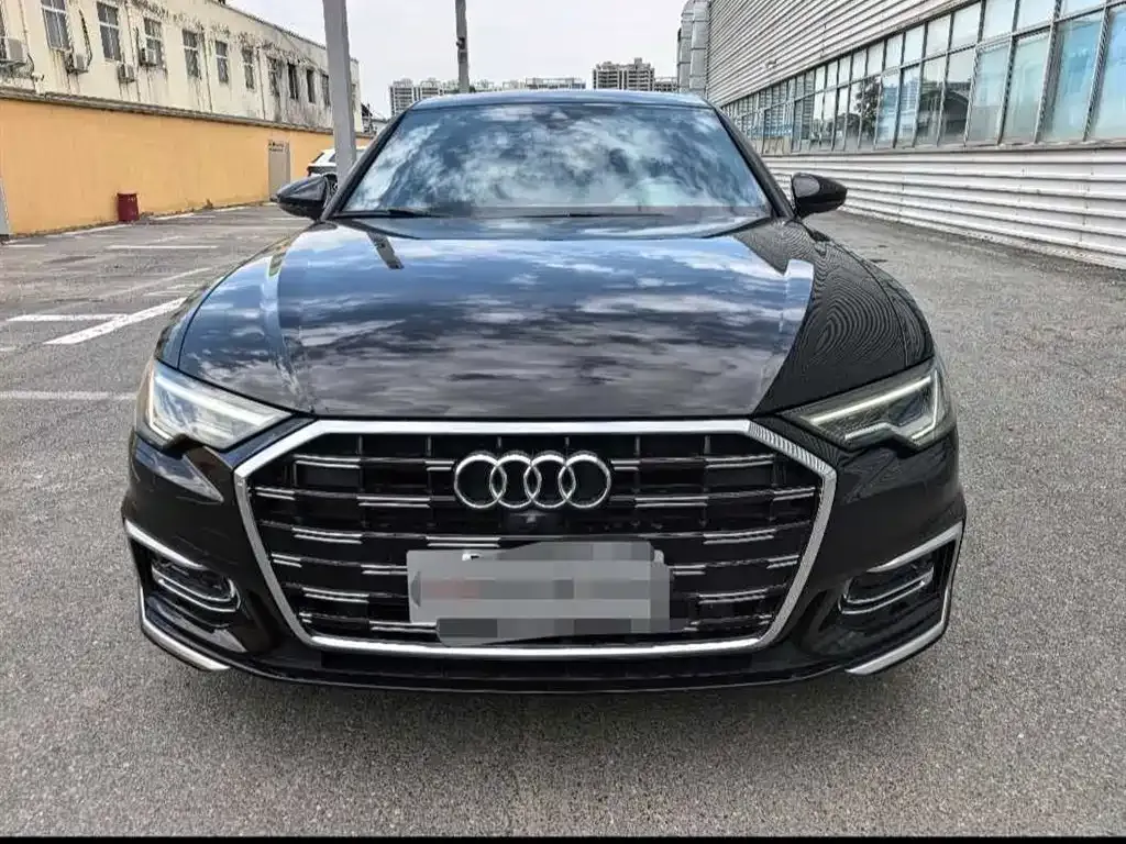 Audi A6L — фото 2