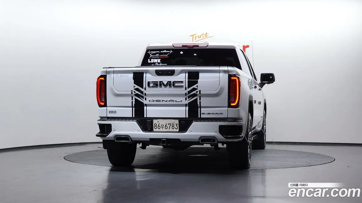 GMC Sierra — фото 4