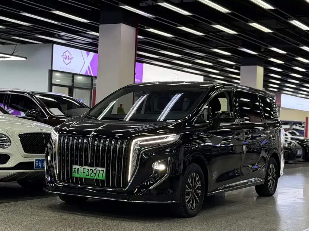 Hongqi HQ9 PHEV — фото 1