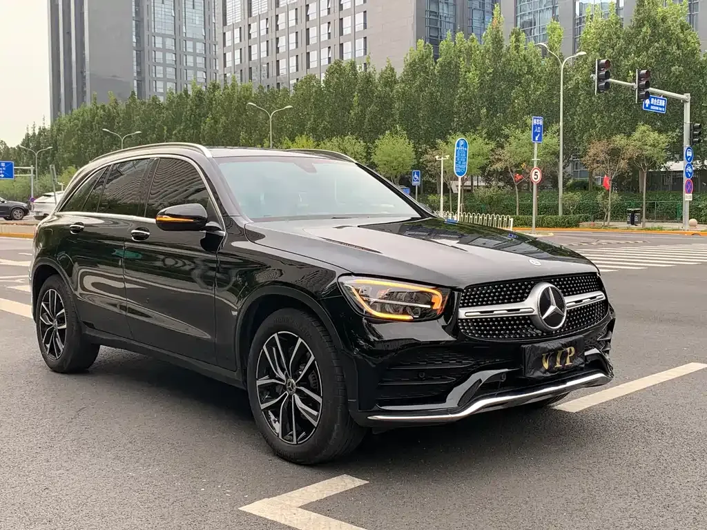 Mercedes-Benz GLC — фото 3
