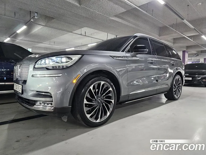 Lincoln Aviator — фото 1