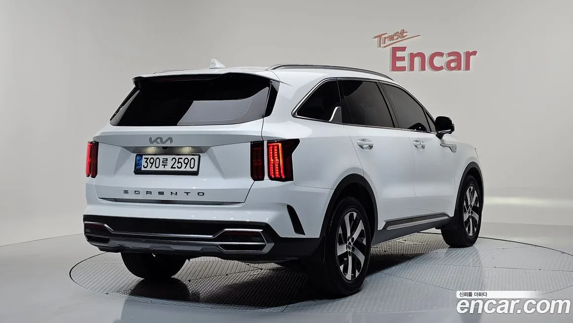Kia Sorento — фото 2
