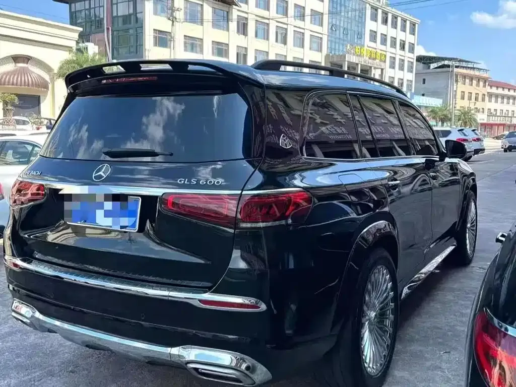 Mercedes-Benz GLS — фото 6