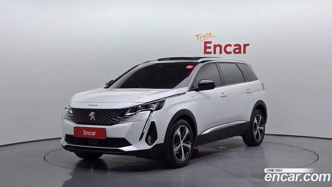 Peugeot 5008 — фото 1