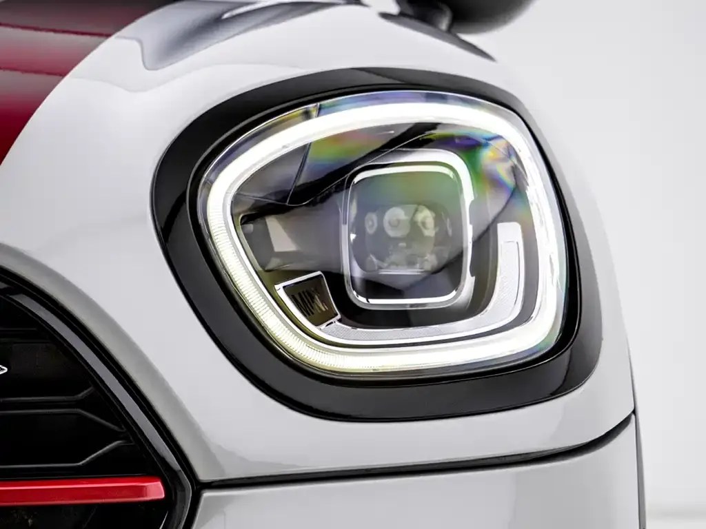 MINI Countryman JCW — фото 10