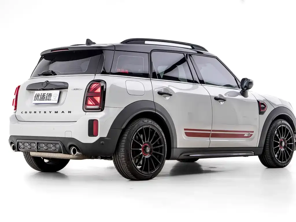 MINI Countryman JCW — фото 8