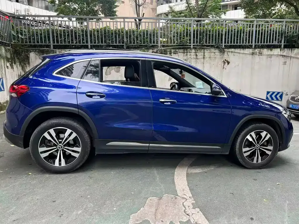 Mercedes-Benz GLA — фото 5