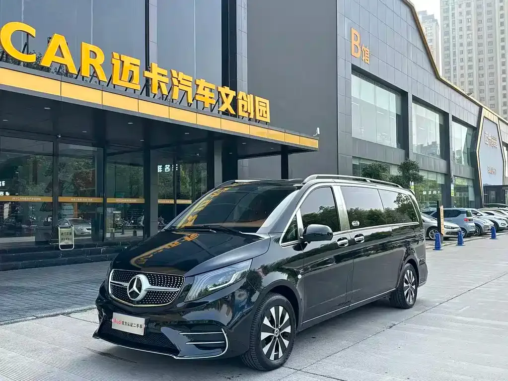 Mercedes-Benz Vito — фото 1