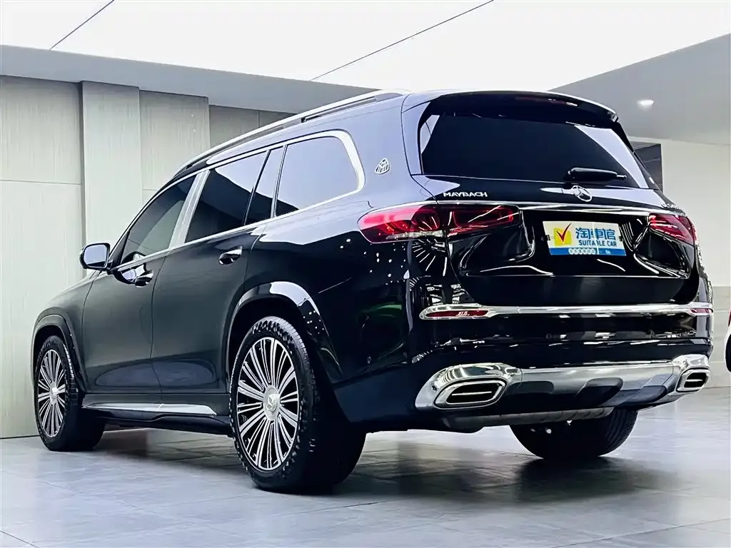 Mercedes-Benz GLS — фото 6