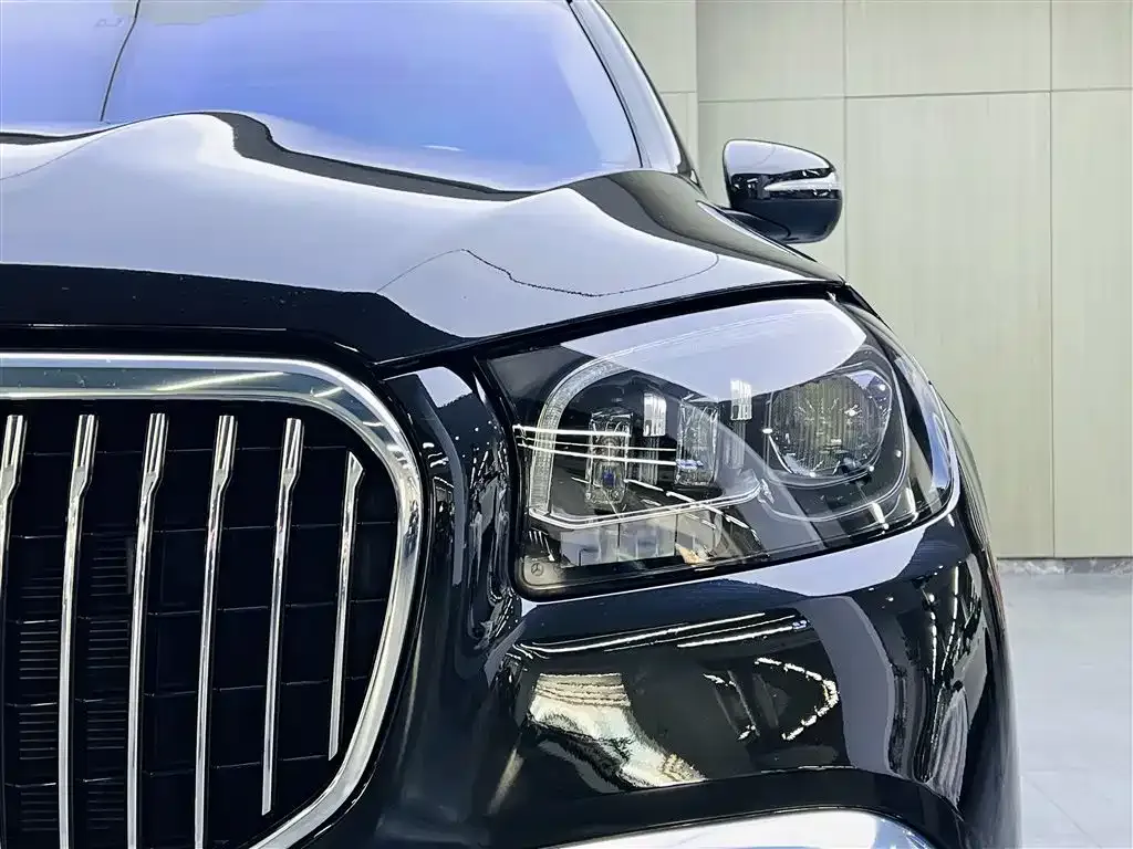 Mercedes-Benz GLS — фото 7