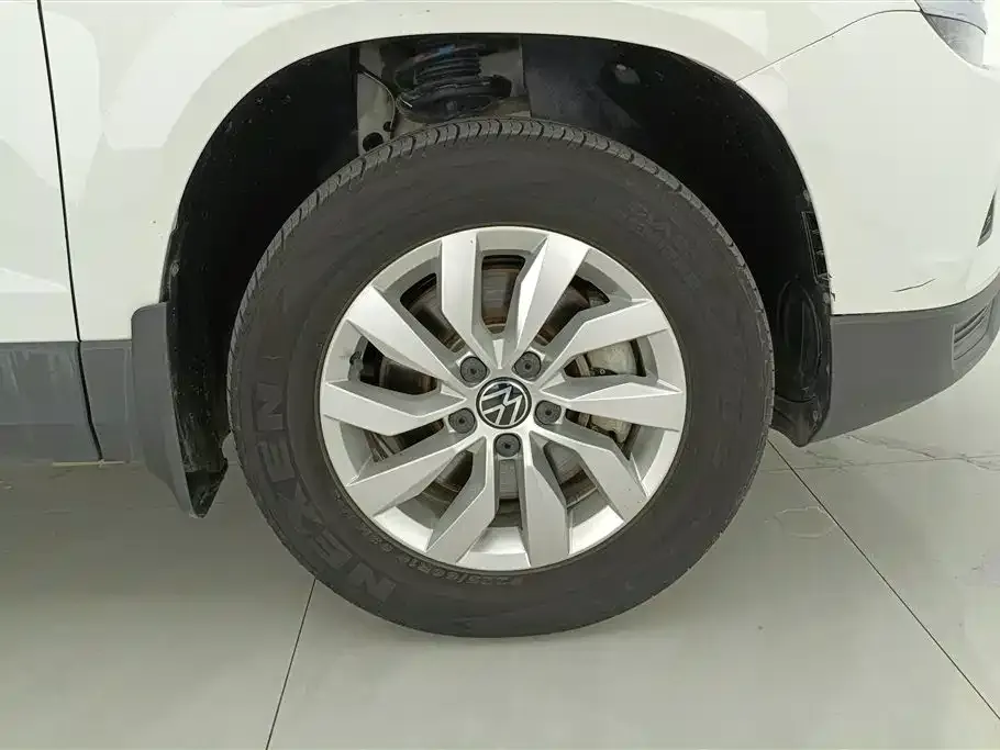 Volkswagen Tharu — фото 6