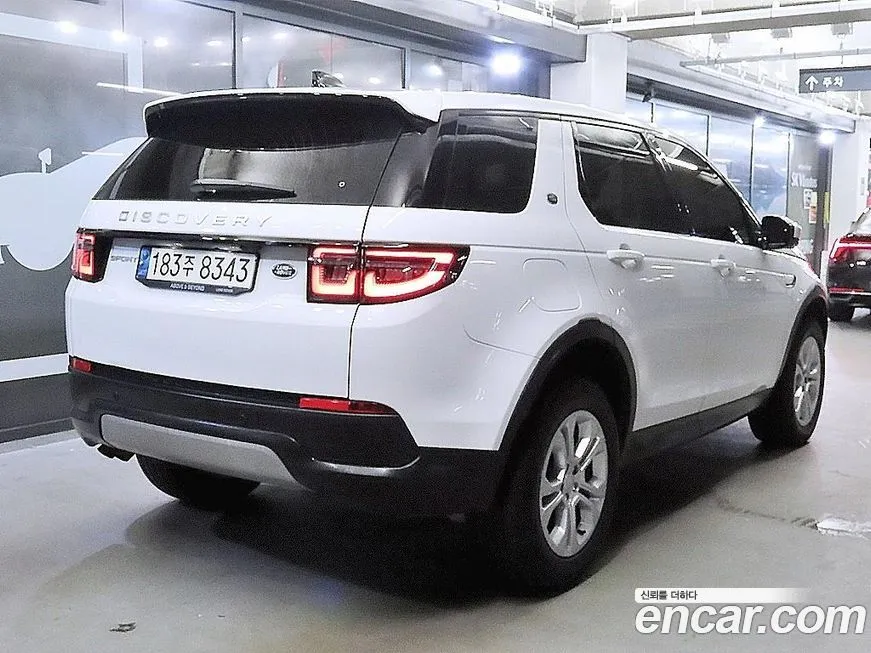 Land Rover Discovery Sport — фото 2
