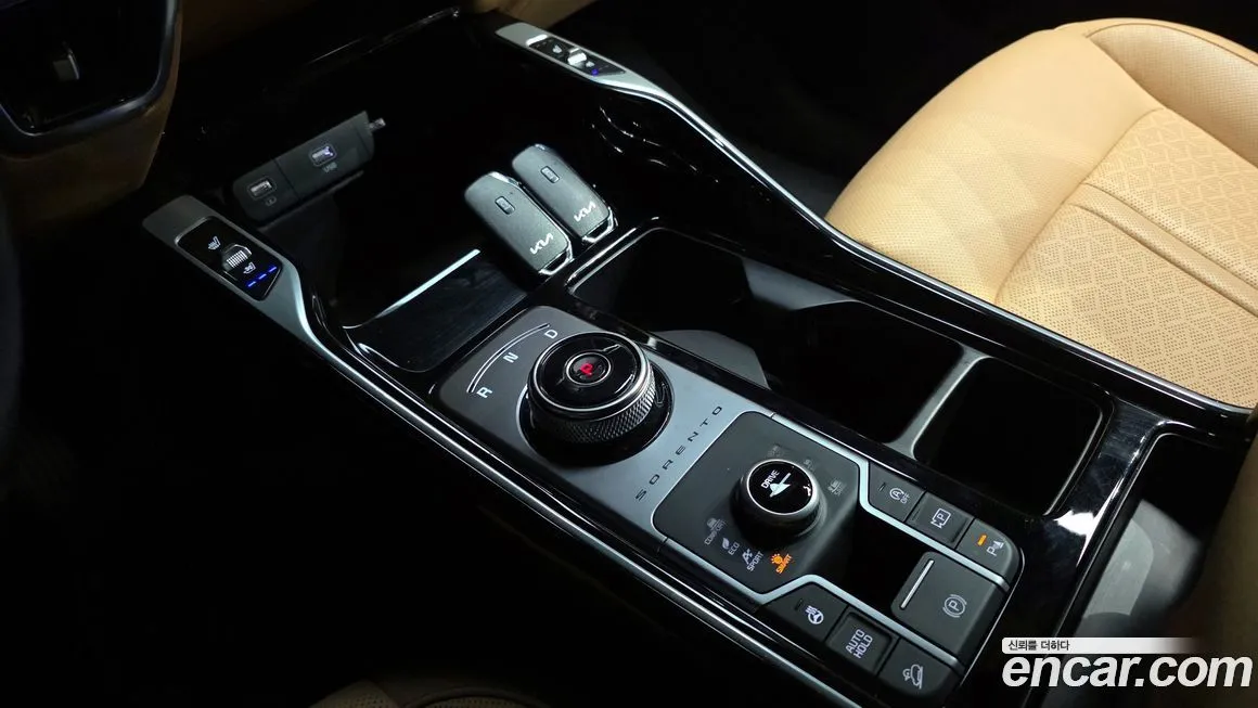 Kia Sorento — фото 9