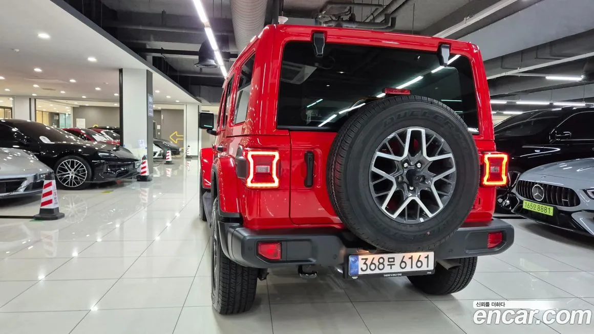 Jeep Wrangler — фото 4