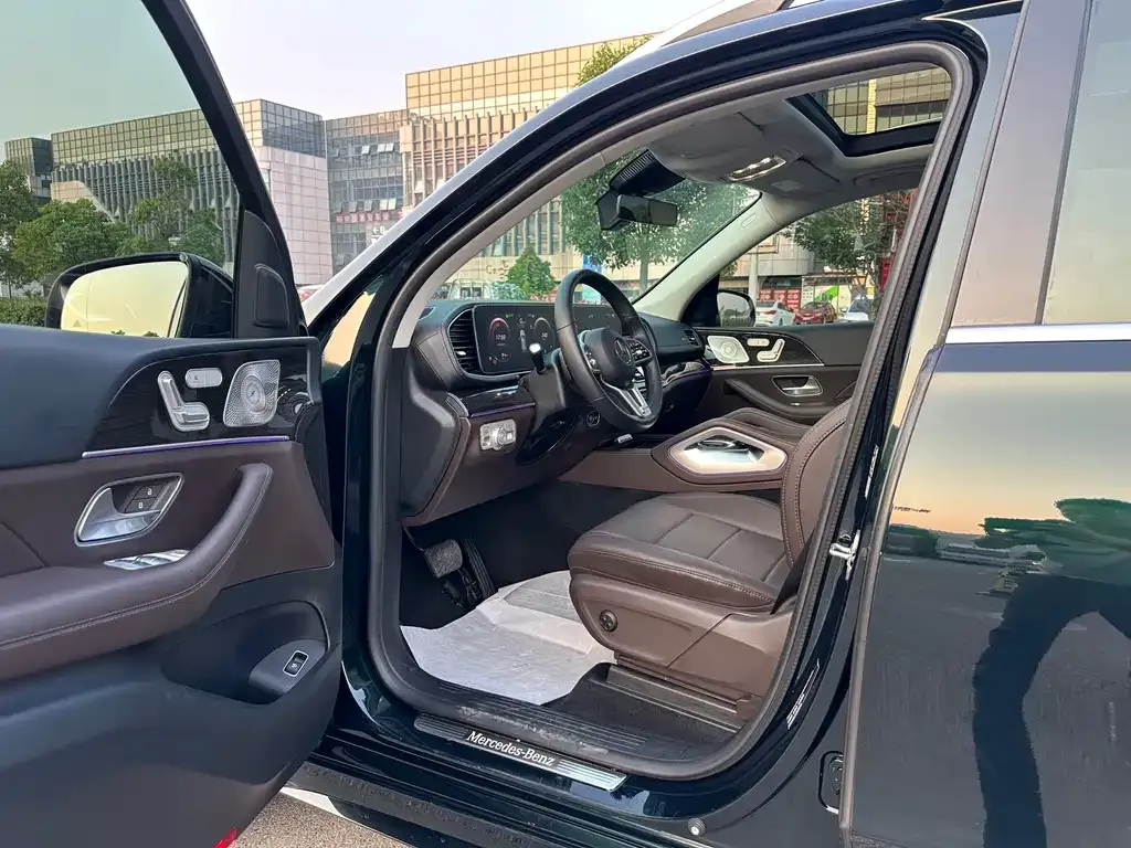 Mercedes-Benz GLE — фото 5
