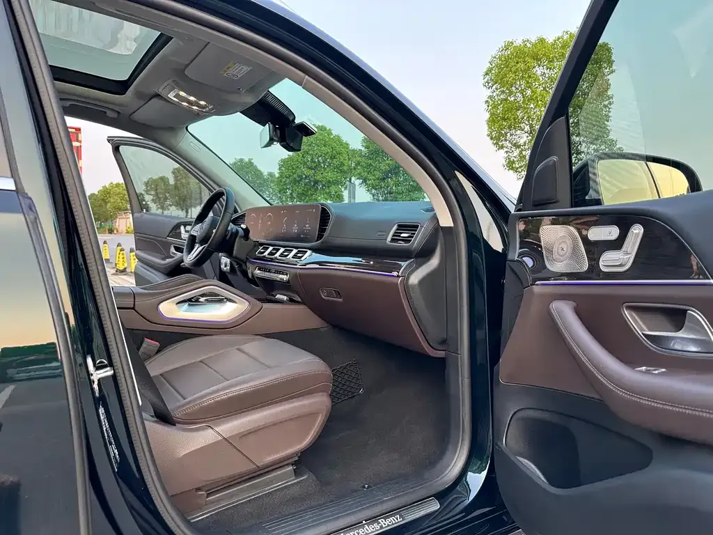 Mercedes-Benz GLE — фото 9