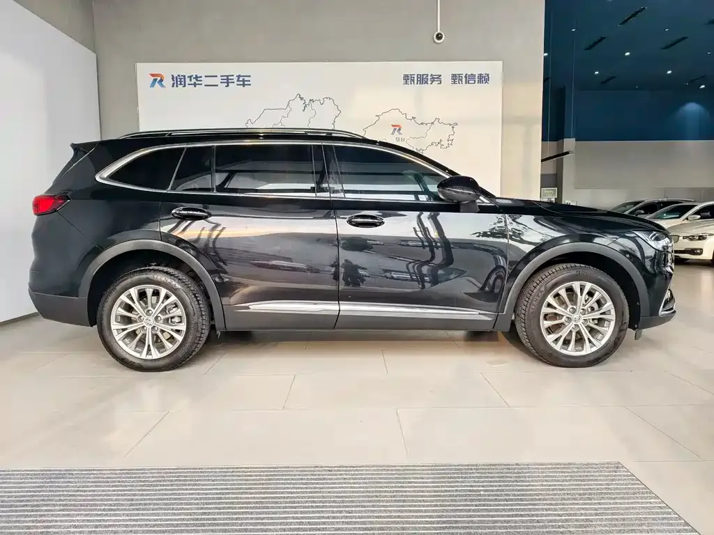 Buick Envision Plus — фото 3