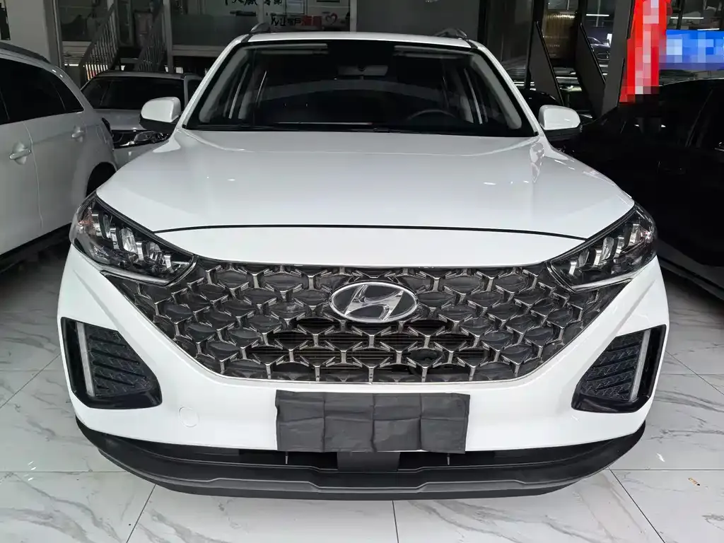 Hyundai ix35 — фото 2