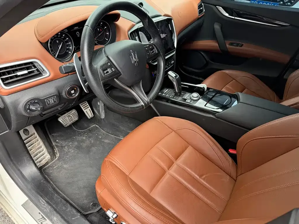 Maserati Ghibli — фото 4