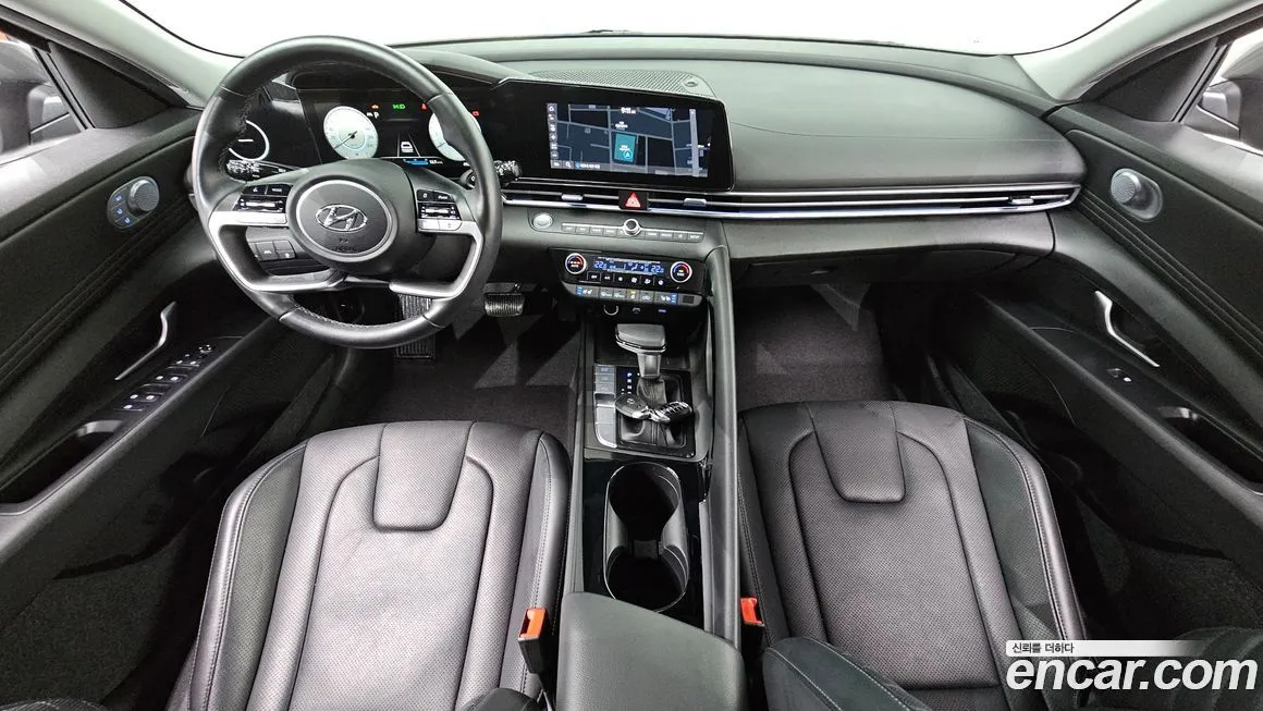 Hyundai AVANTE — фото 7