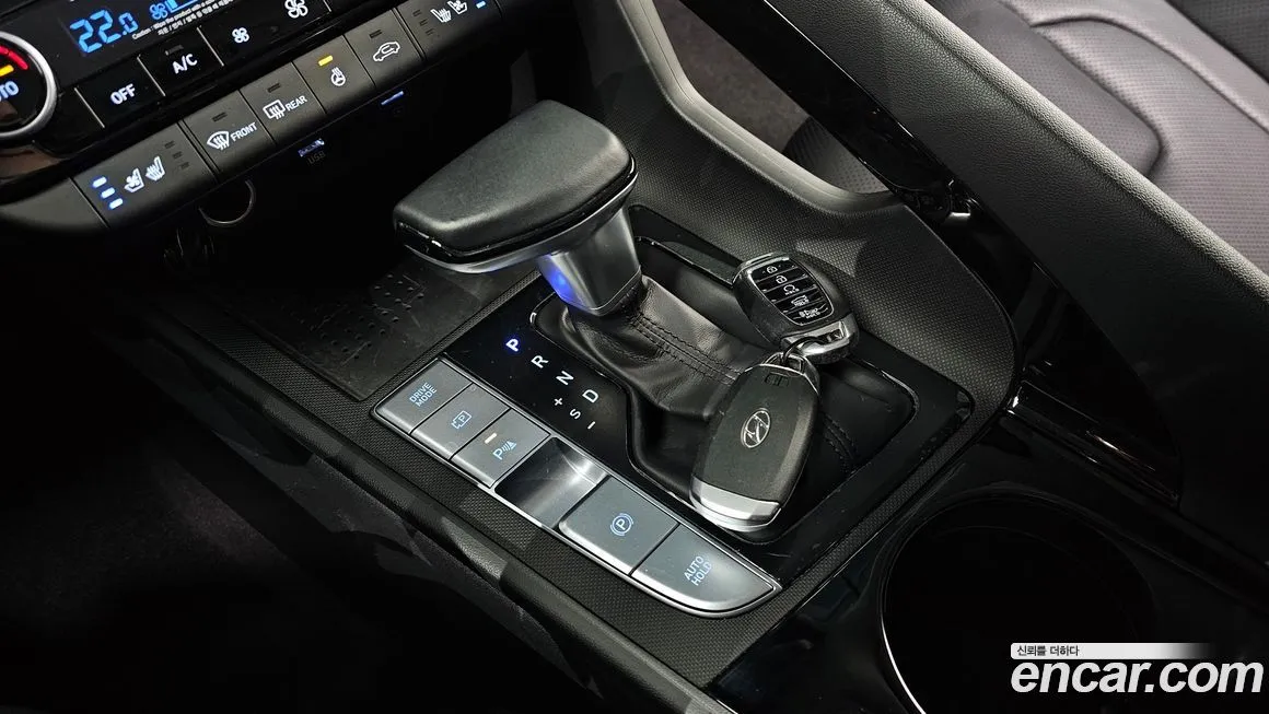 Hyundai AVANTE — фото 9