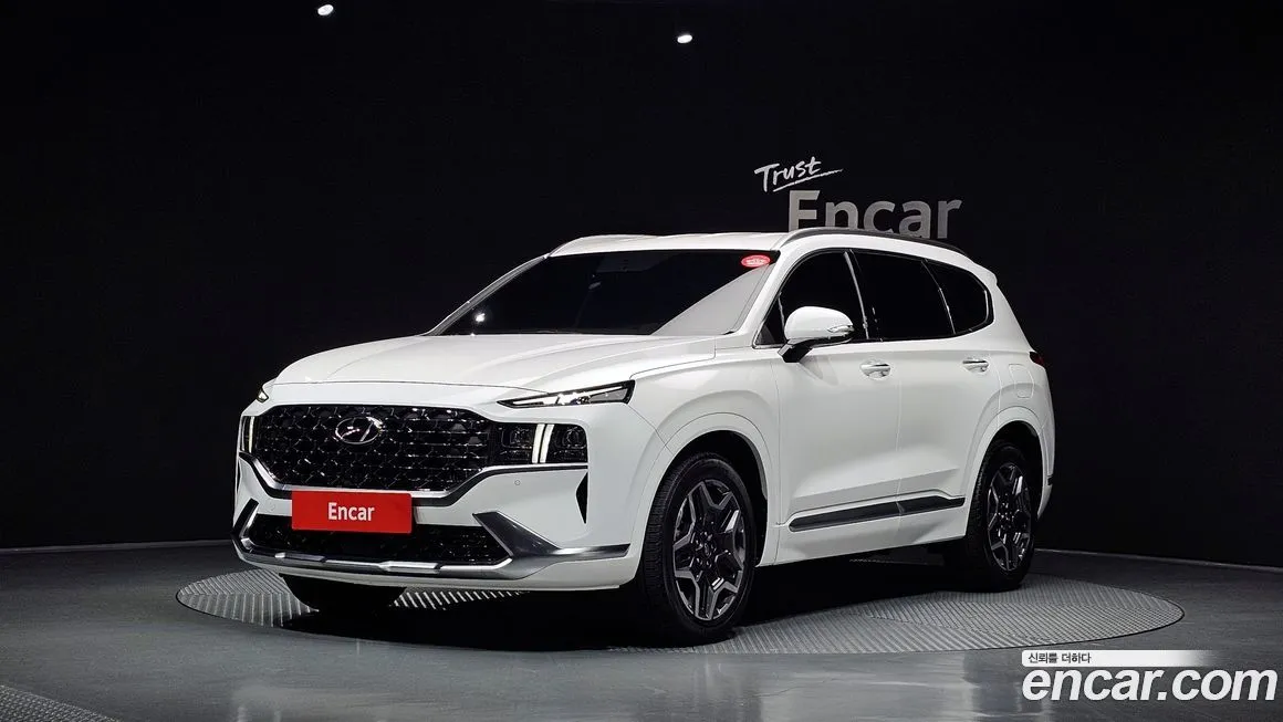 Hyundai Santafe — фото 1