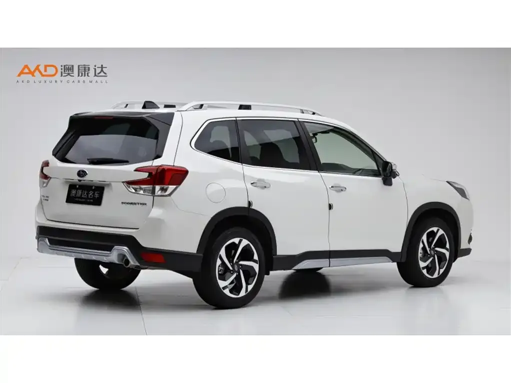 Subaru Forester — фото 3