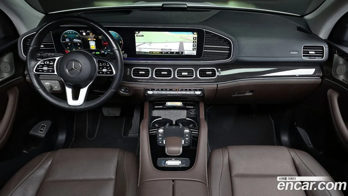 Mercedes-Benz GLE-Class — фото 7